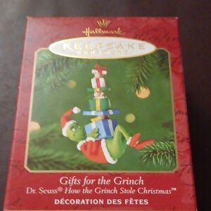 Vintage 2000 Hallmark Keepsake Ornament - Grinch with Blue and Red Gifts